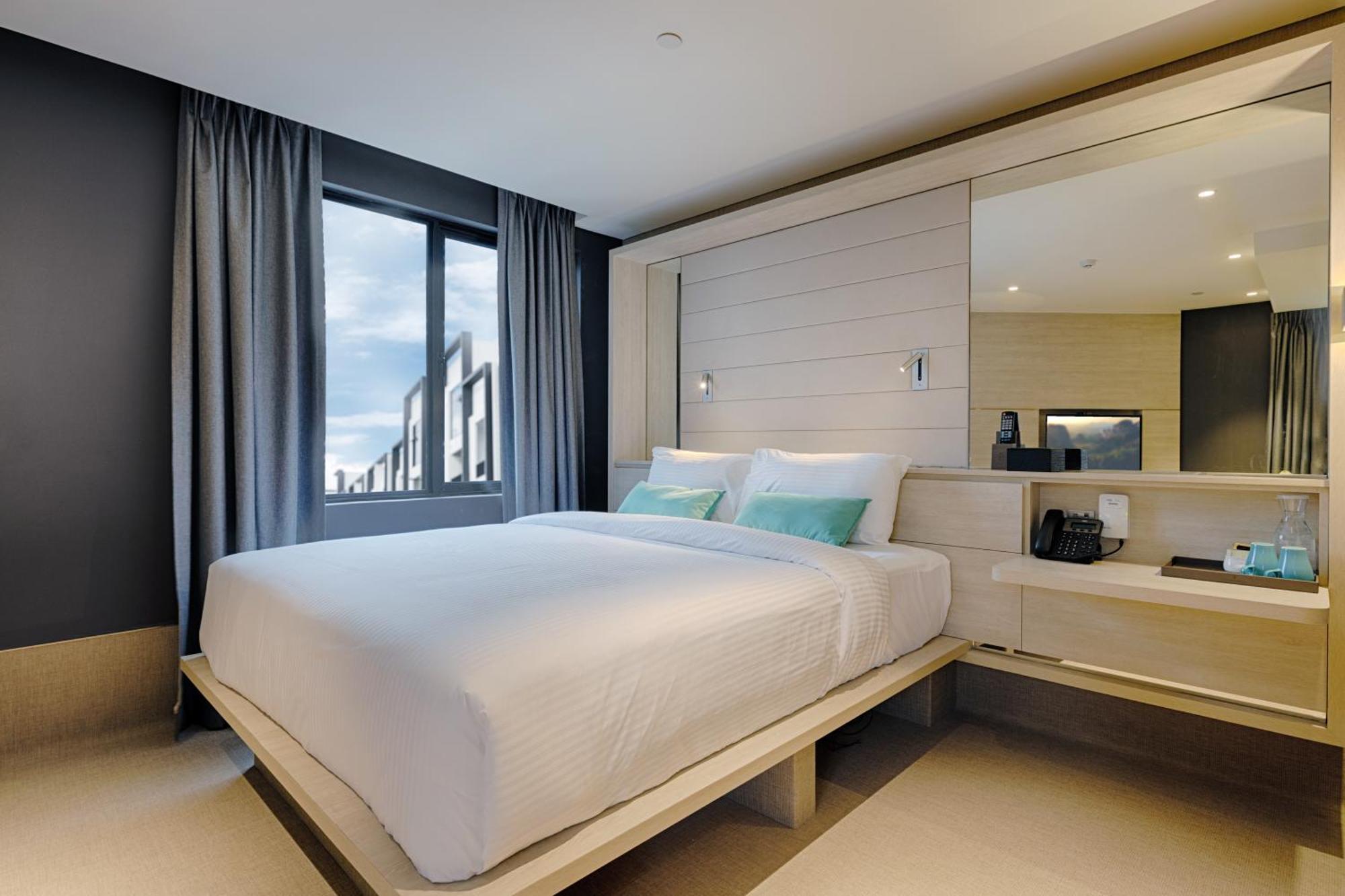 The Upper House, Batu Kawan Hotel Simpang Ampat  Kültér fotó